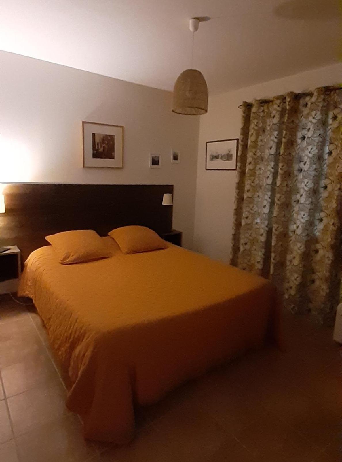 Armen Villa Vezenobres Exterior foto